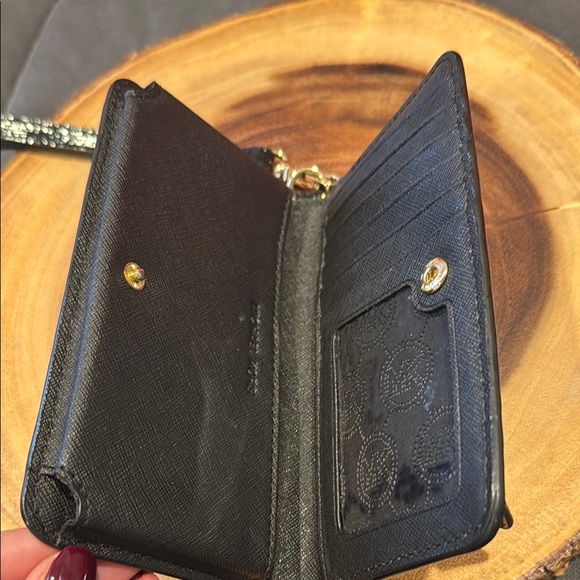 Michael Kors Black Wristlet Wallet Phone Black with Gold • EUC Trendy - Picture 4 of 6